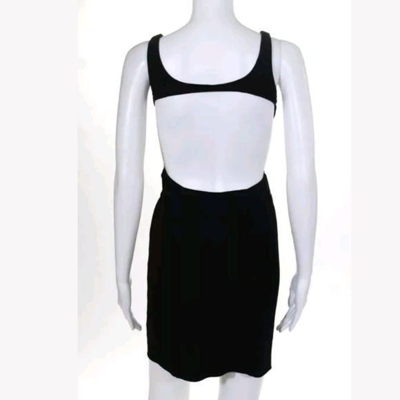 DESIGNER BLACK SLEEVELESS SCOOP NECK MINI DRESS 2 - Picture 3 of 5
